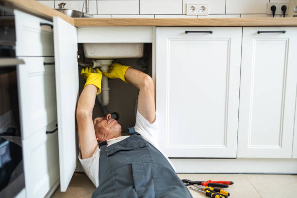 Best Toilet Repair Services  in Gnadenhutten, OH